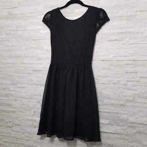 Divided H&M Black dress lace top with cap sleeve